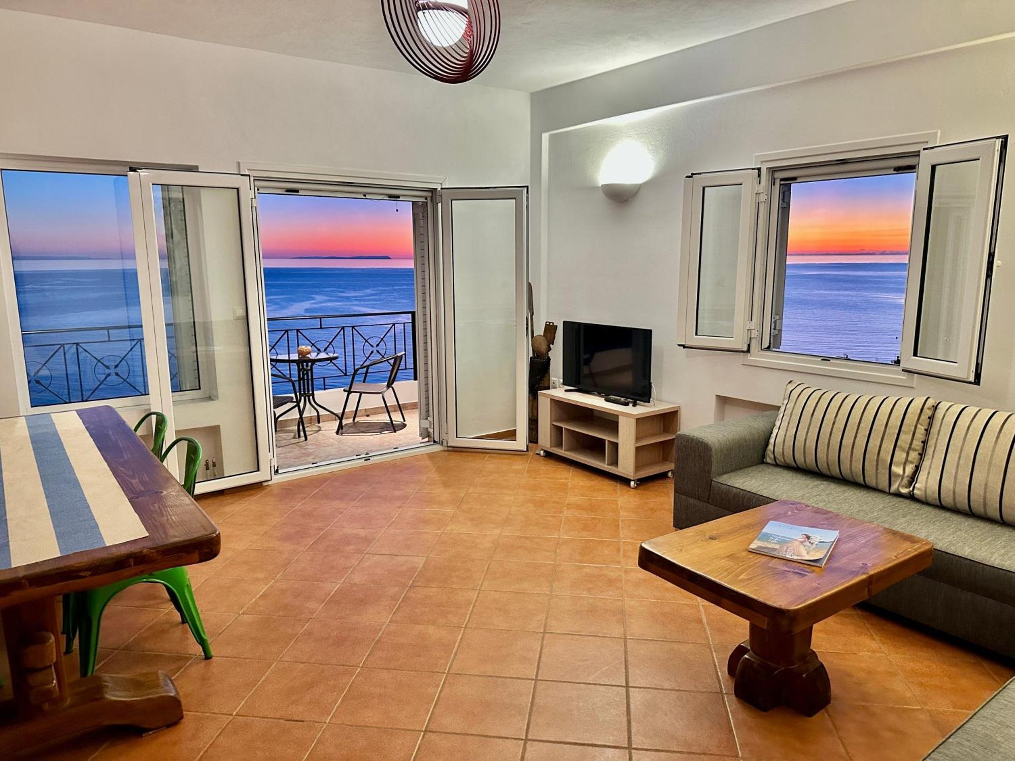 Roumers Himara Exteriér fotografie