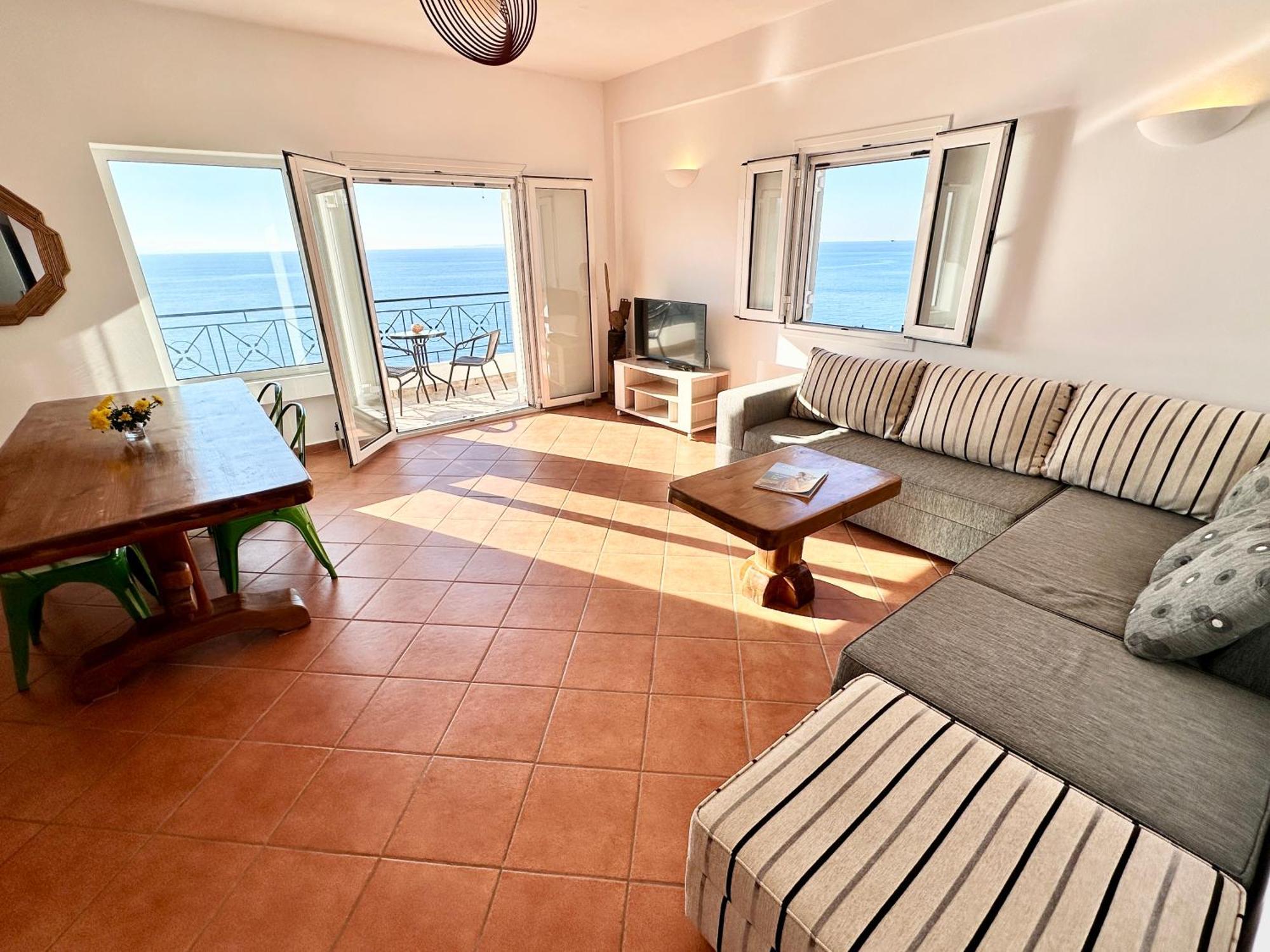 Roumers Himara Exteriér fotografie