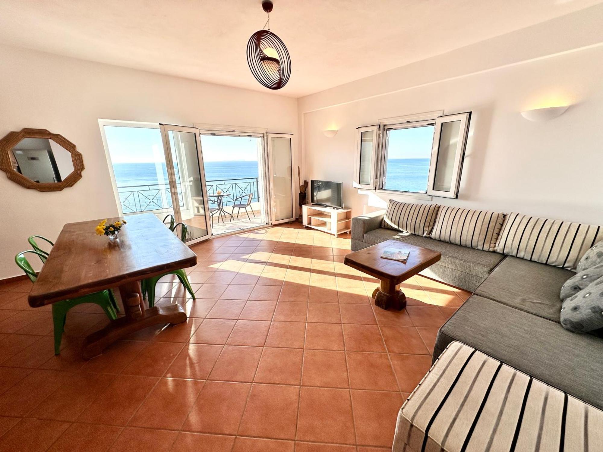 Roumers Himara Exteriér fotografie
