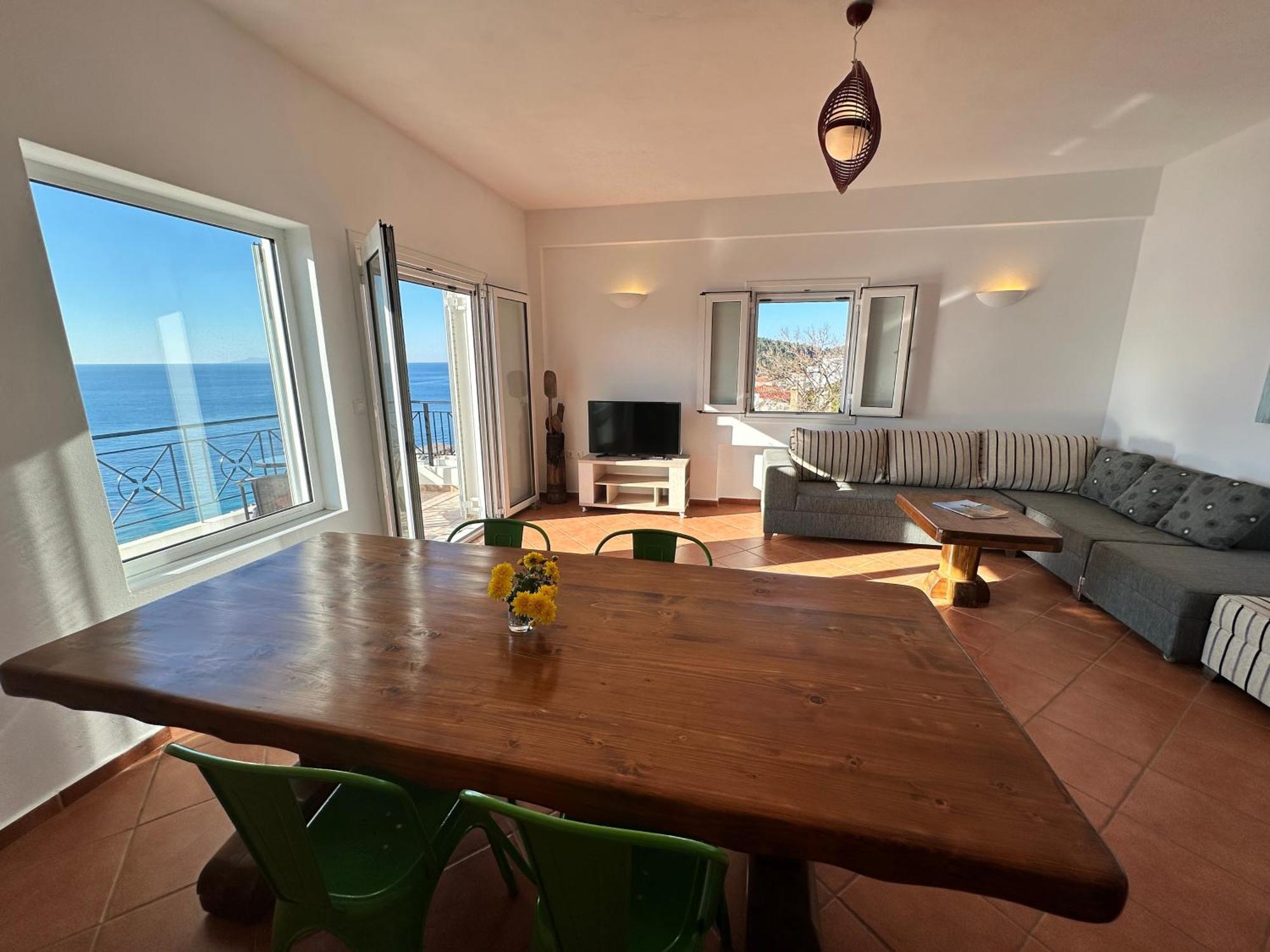 Roumers Himara Exteriér fotografie