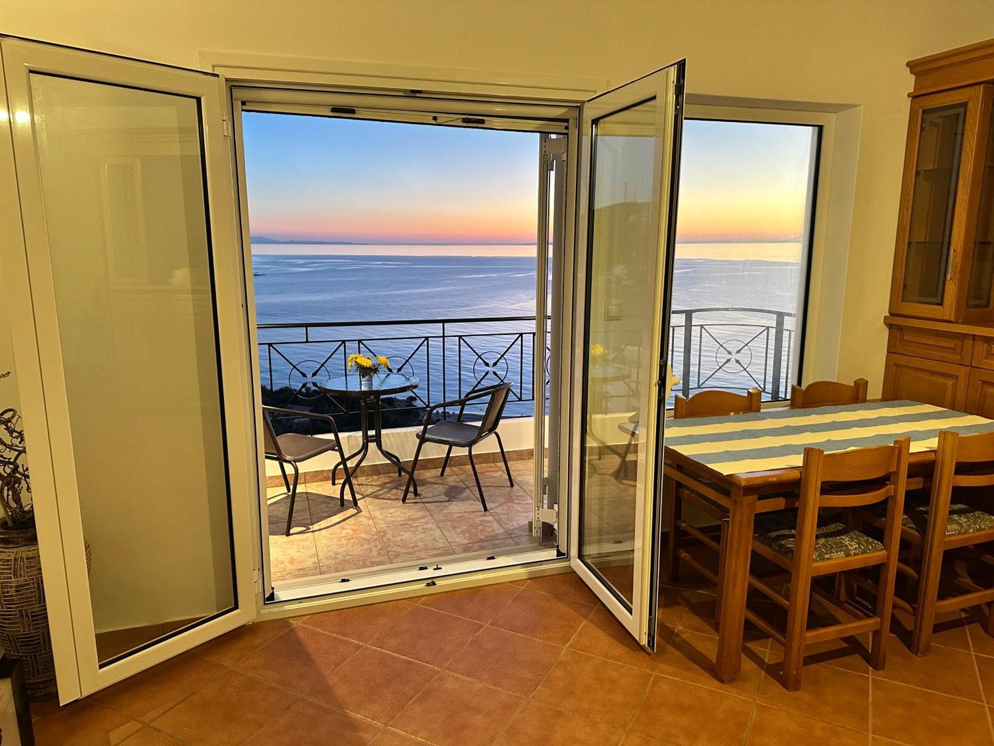 Roumers Himara Exteriér fotografie
