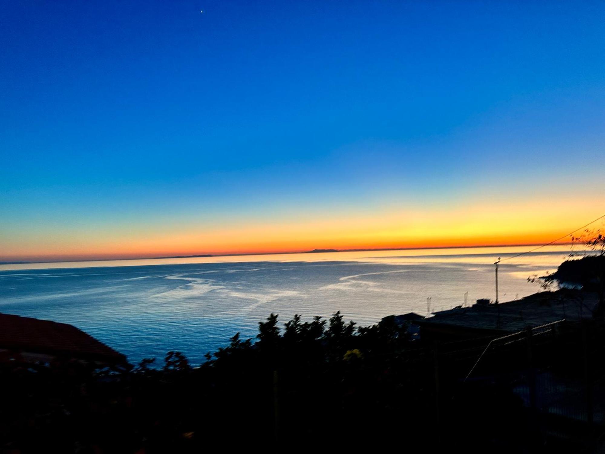 Roumers Himara Exteriér fotografie