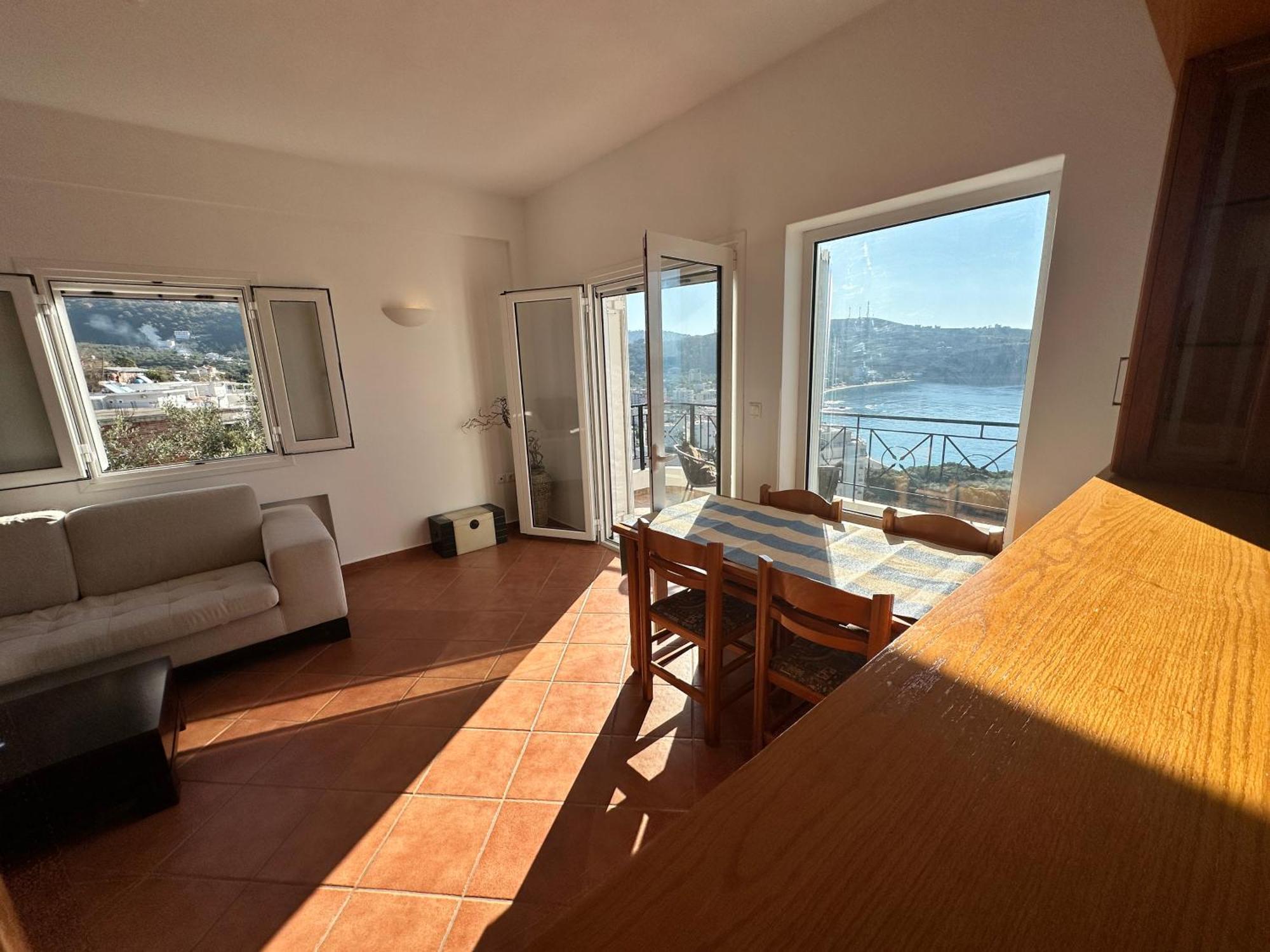 Roumers Himara Exteriér fotografie