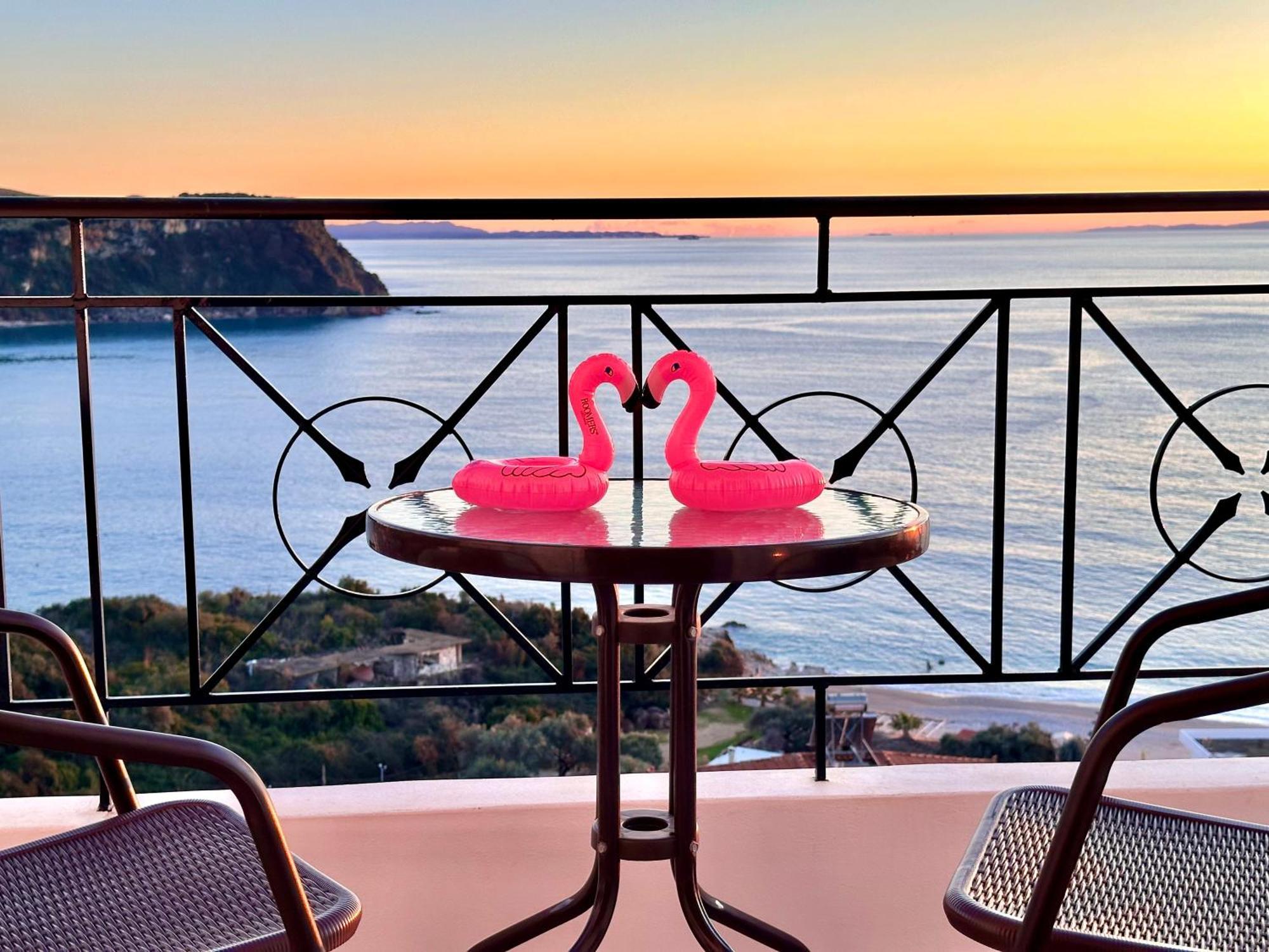 Roumers Himara Exteriér fotografie
